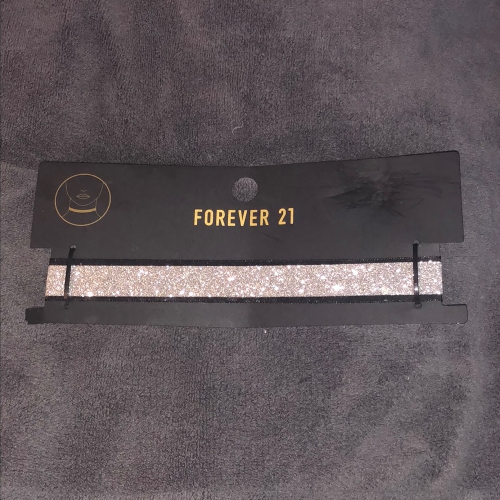 Silver sparkly choker